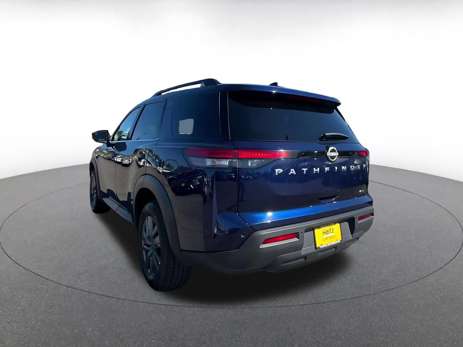 Thumbnail: 2025 Nissan Pathfinder - 9