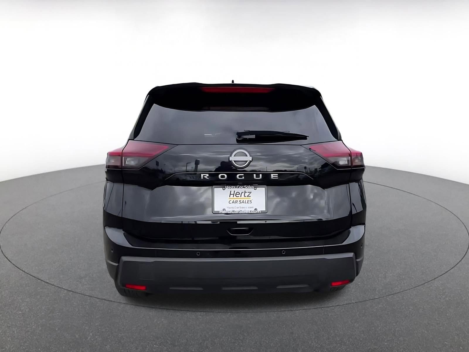 Thumbnail: 2025 Nissan Rogue - 12
