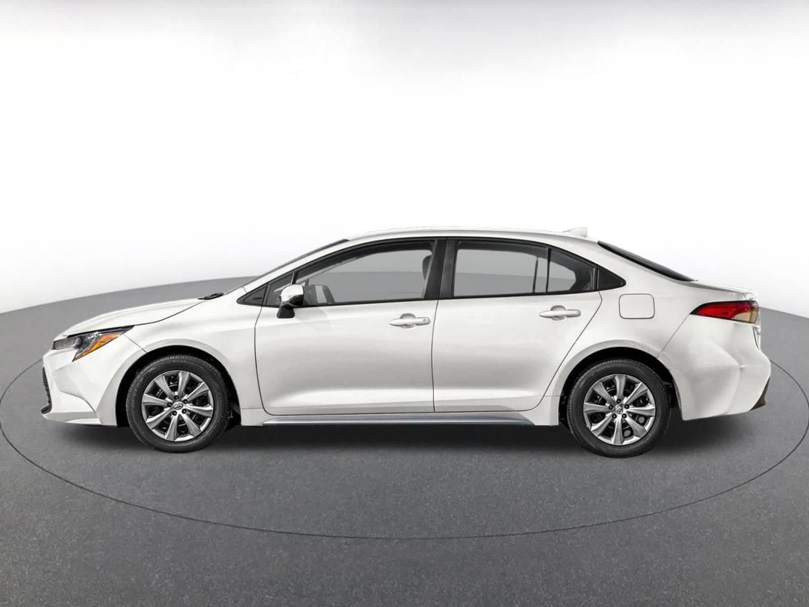 Thumbnail: 2025 Toyota Corolla - 3