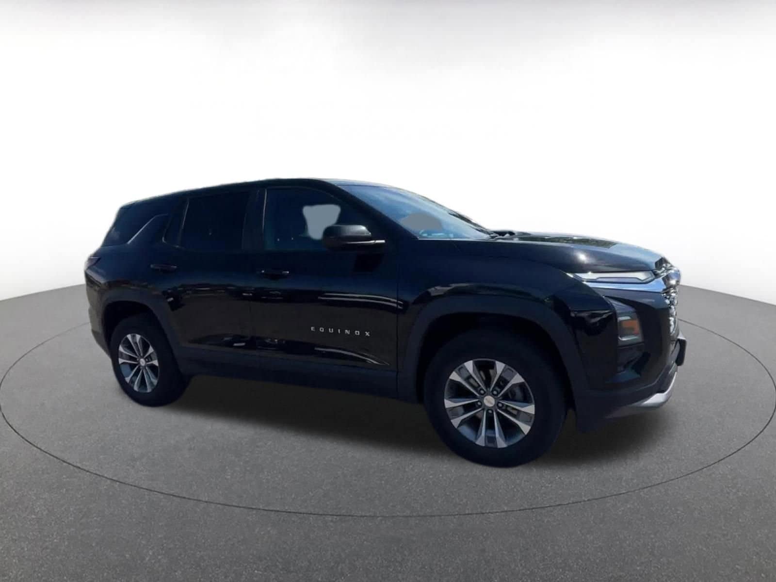 Thumbnail: 2025 Chevrolet Equinox - 2