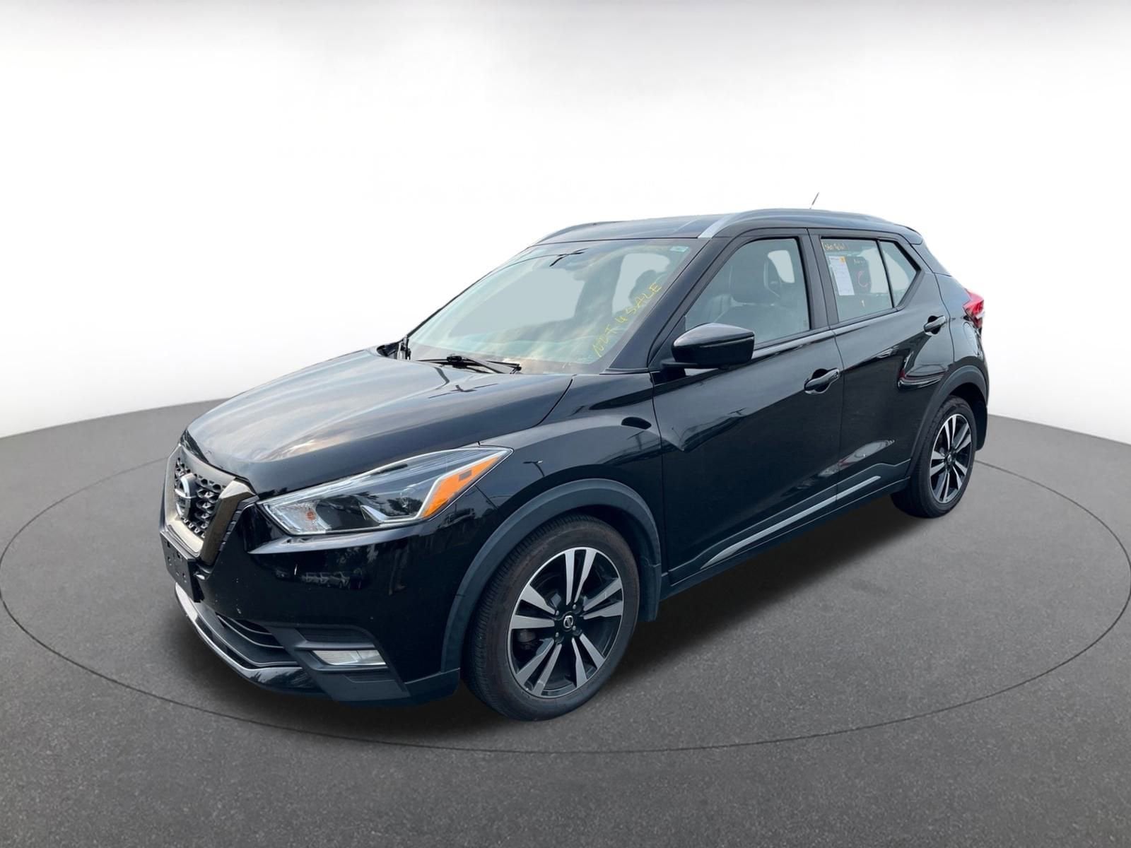 Thumbnail: 2020 Nissan Kicks - 3