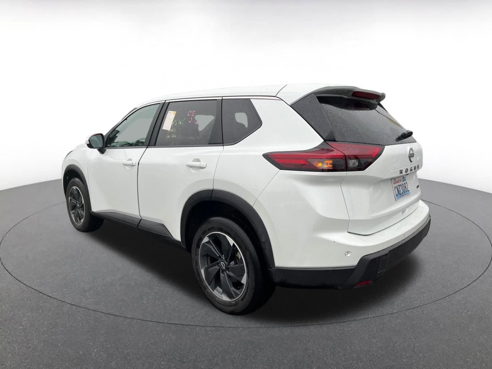 Thumbnail: 2025 Nissan Rogue - 5