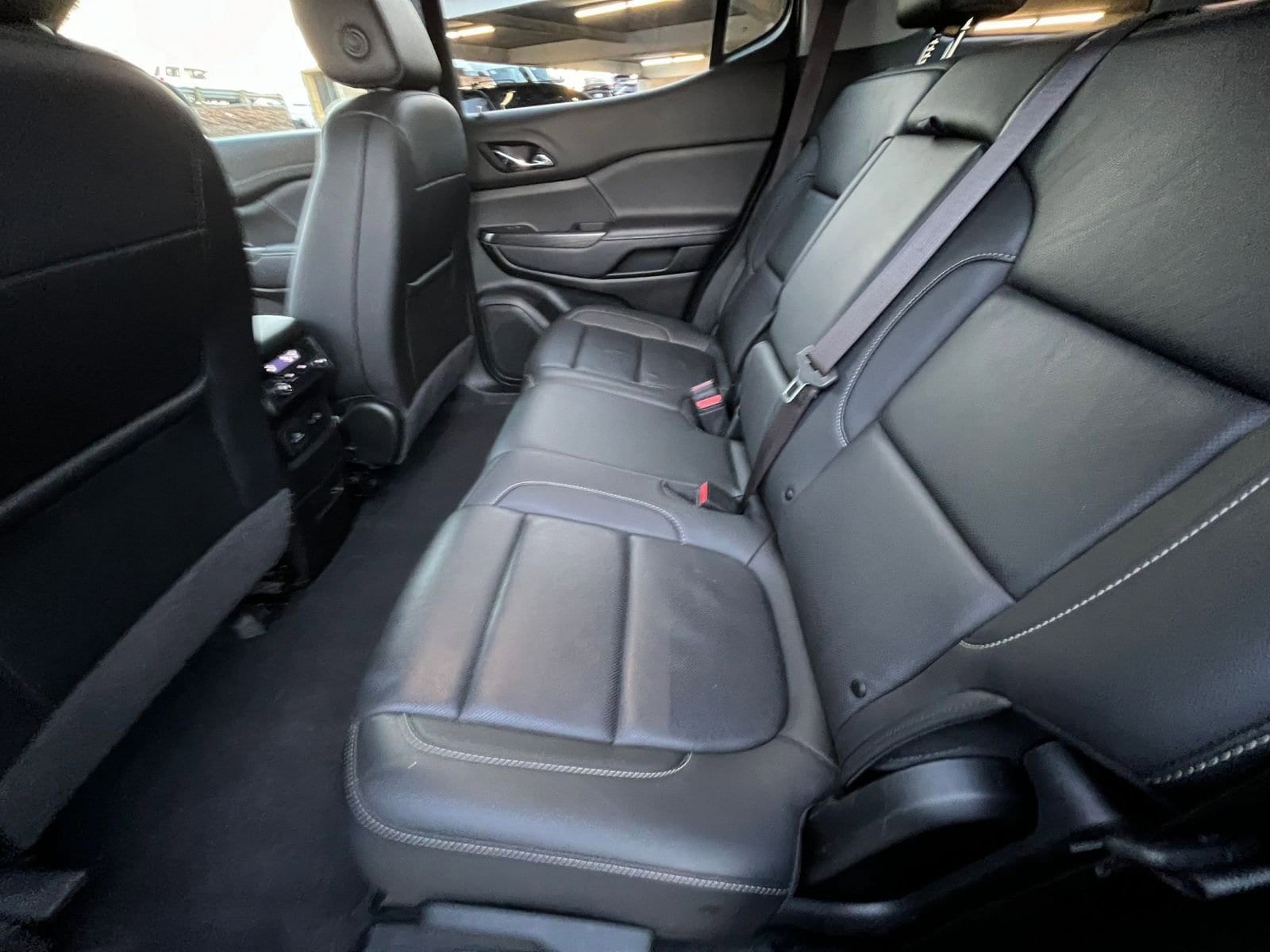 Thumbnail: 2023 GMC Acadia - 29