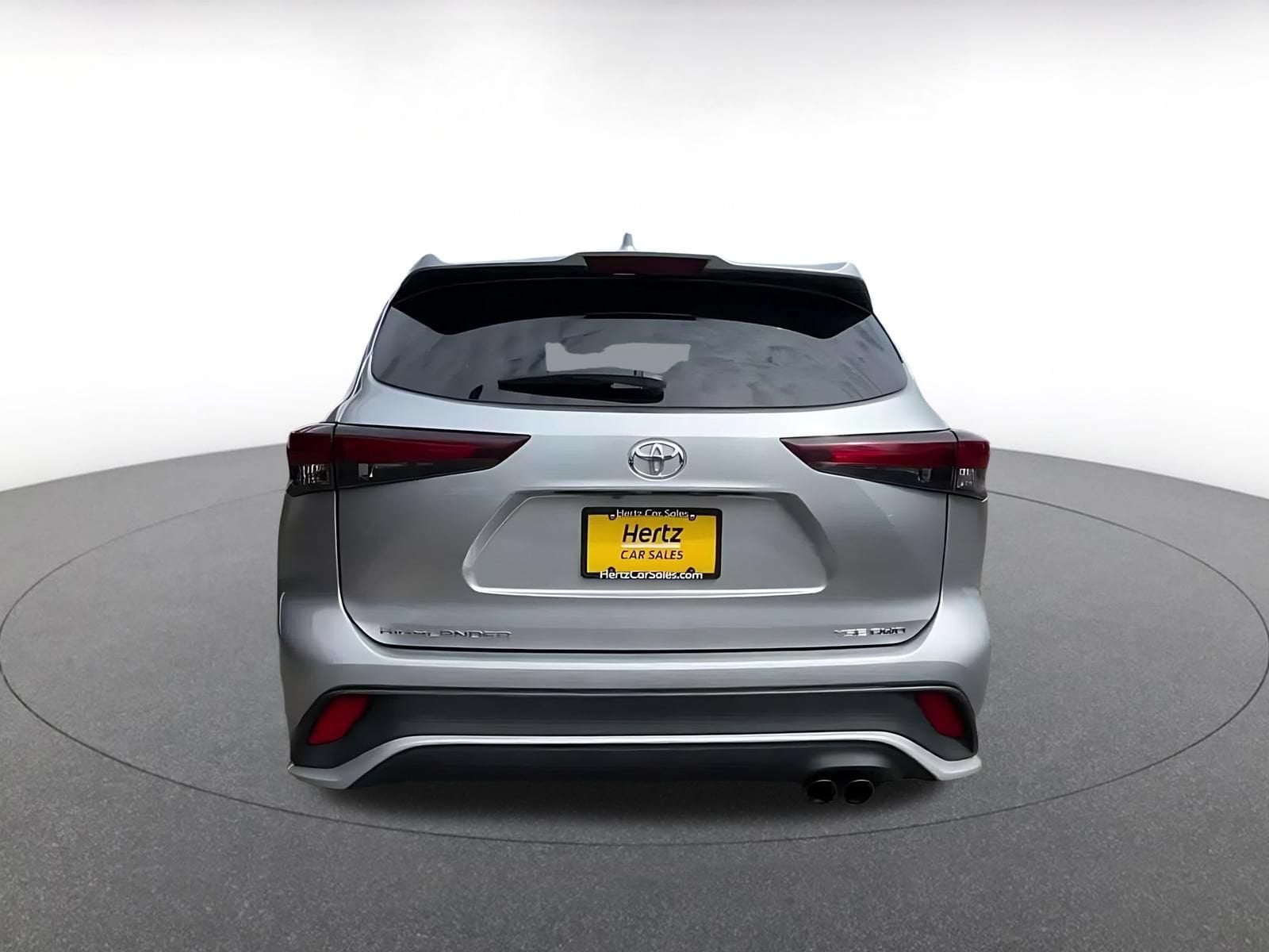 Thumbnail: 2025 Toyota Highlander - 12