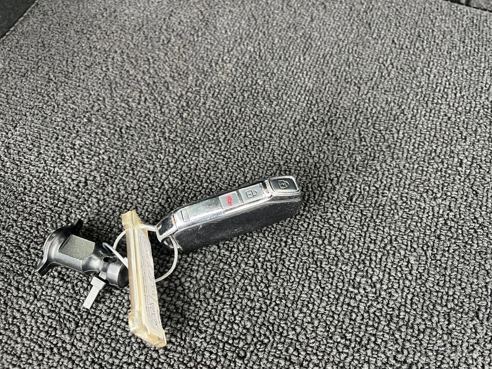 Thumbnail: 2025 Kia Seltos - 22