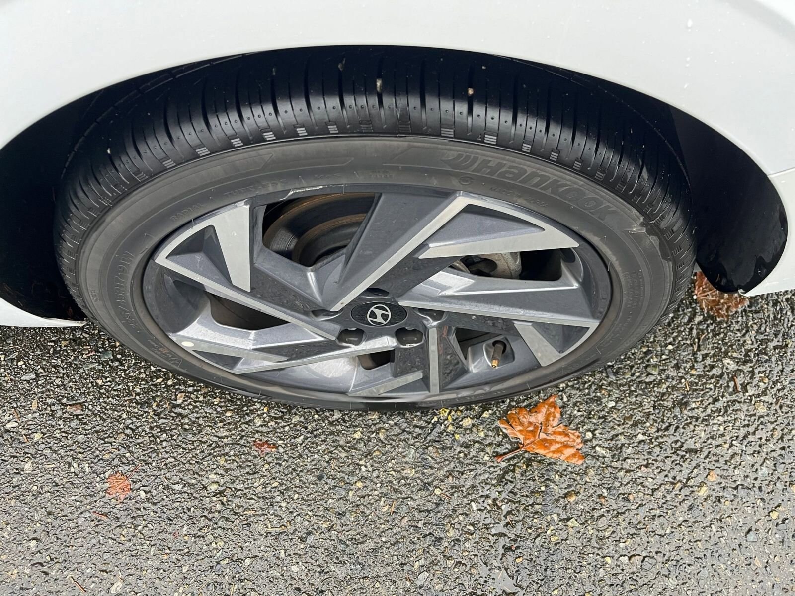 Thumbnail: 2025 Hyundai Elantra - 30