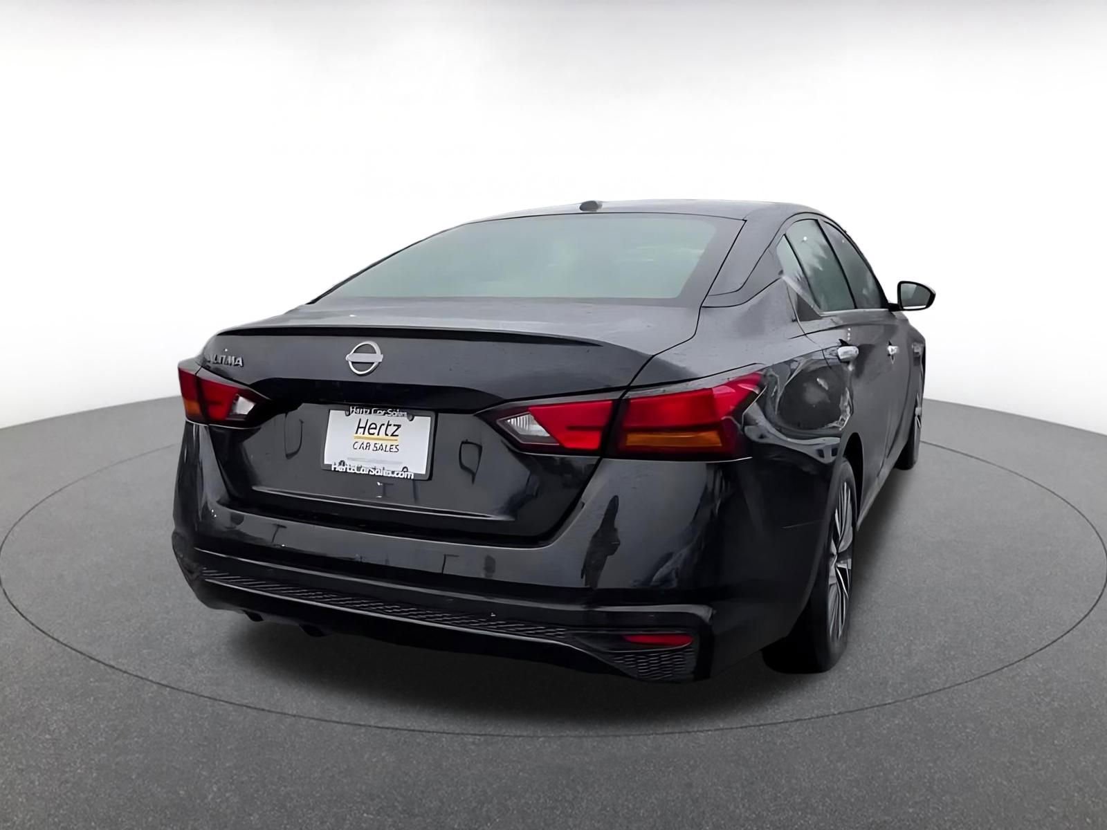 Thumbnail: 2025 Nissan Altima - 15