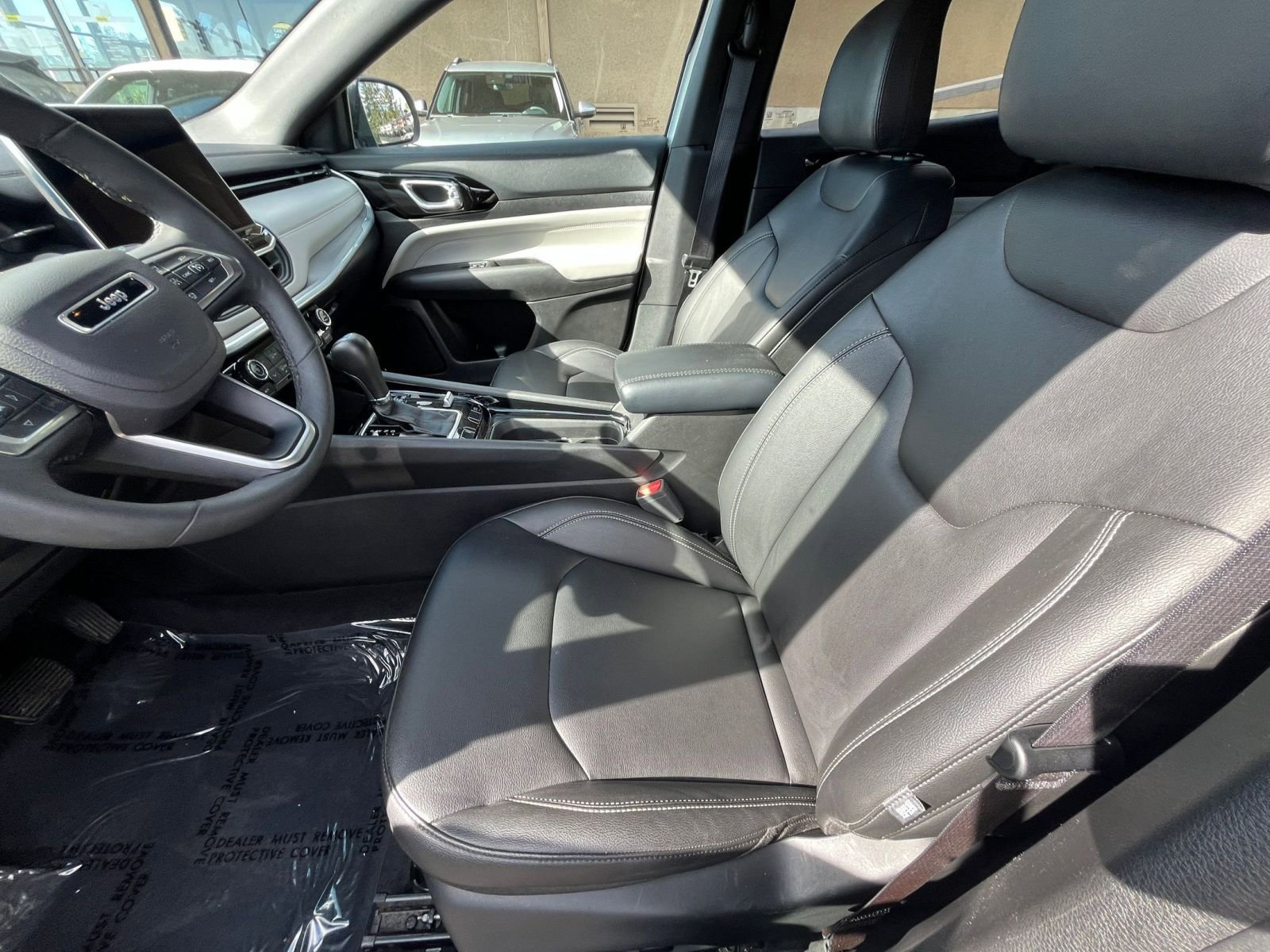 Thumbnail: 2025 Jeep Compass - 28