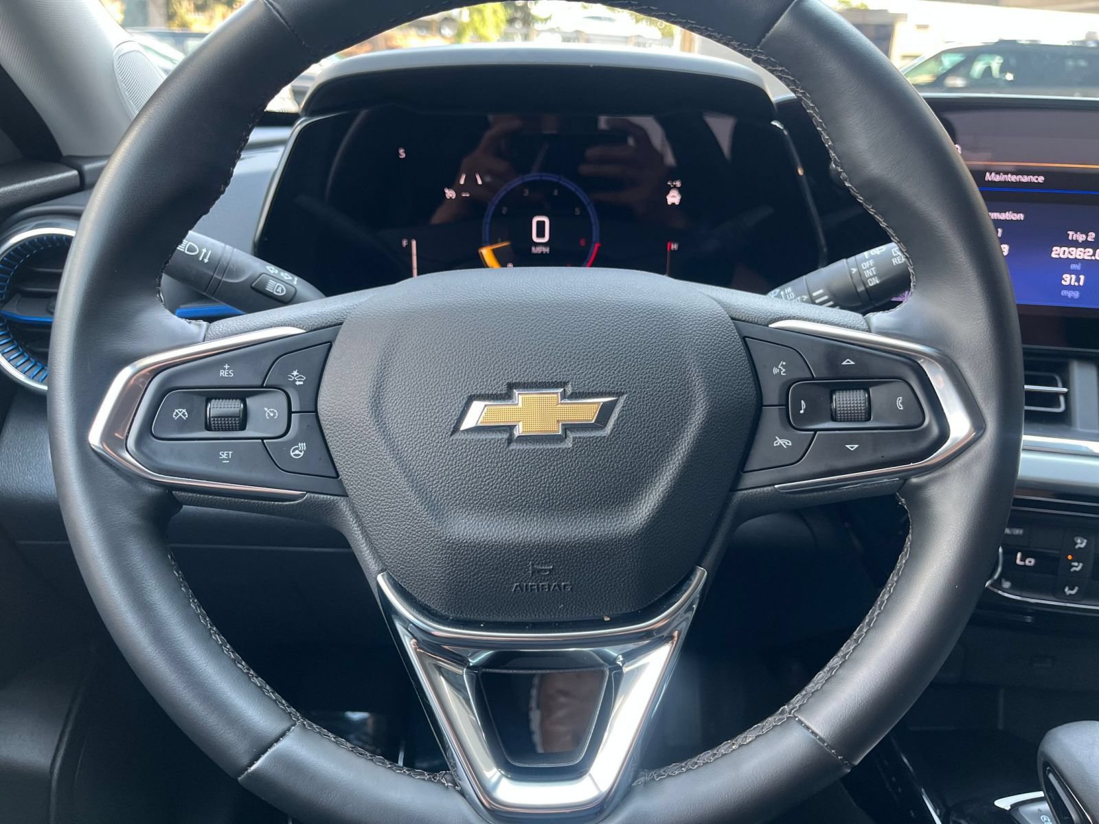 Thumbnail: 2025 Chevrolet Trax - 24