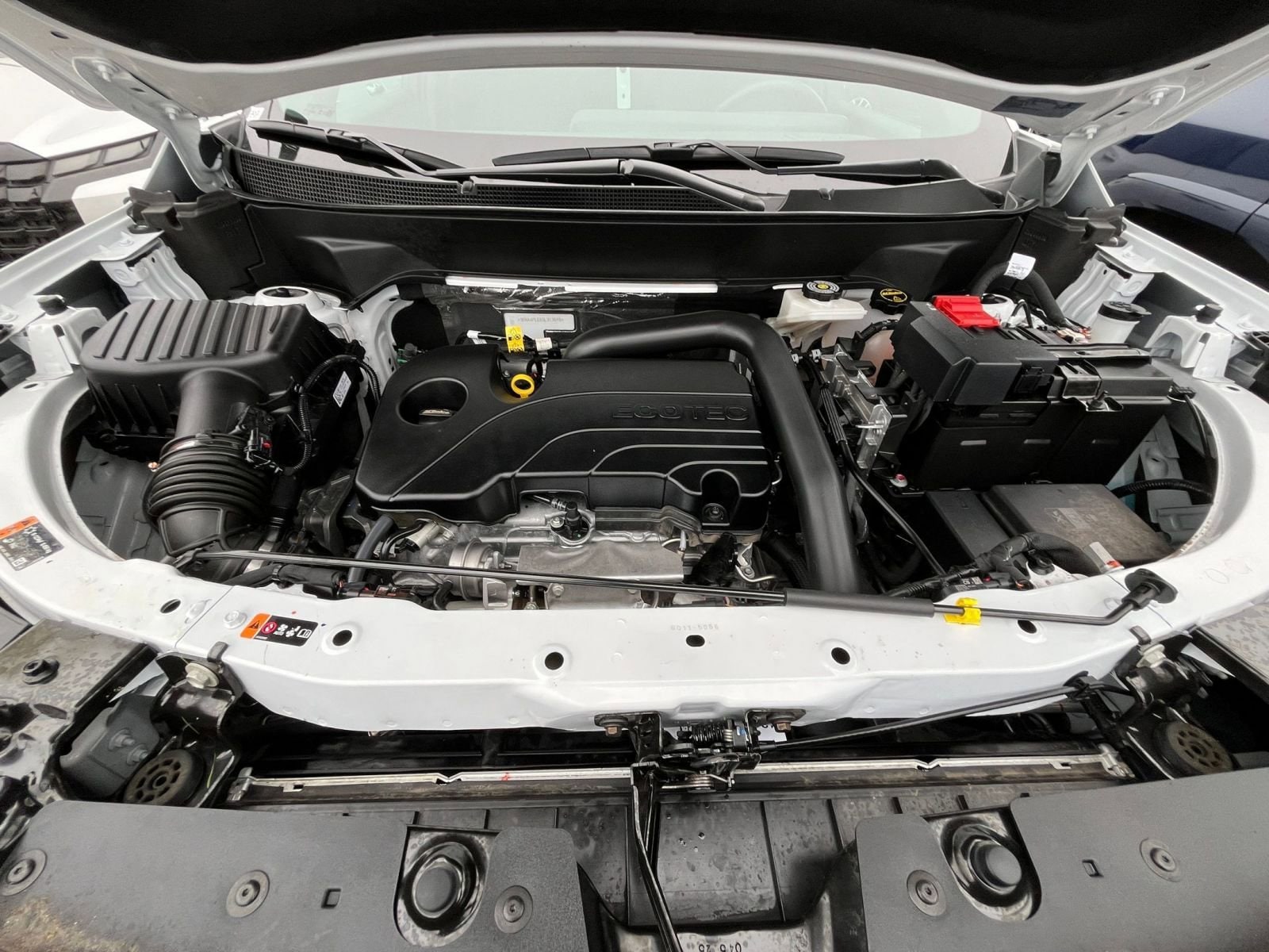 Thumbnail: 2025 Chevrolet Equinox - 32