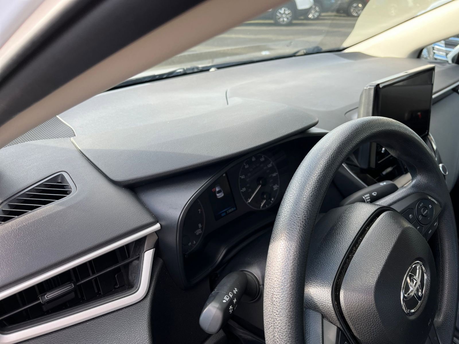 Thumbnail: 2025 Toyota Corolla - 34