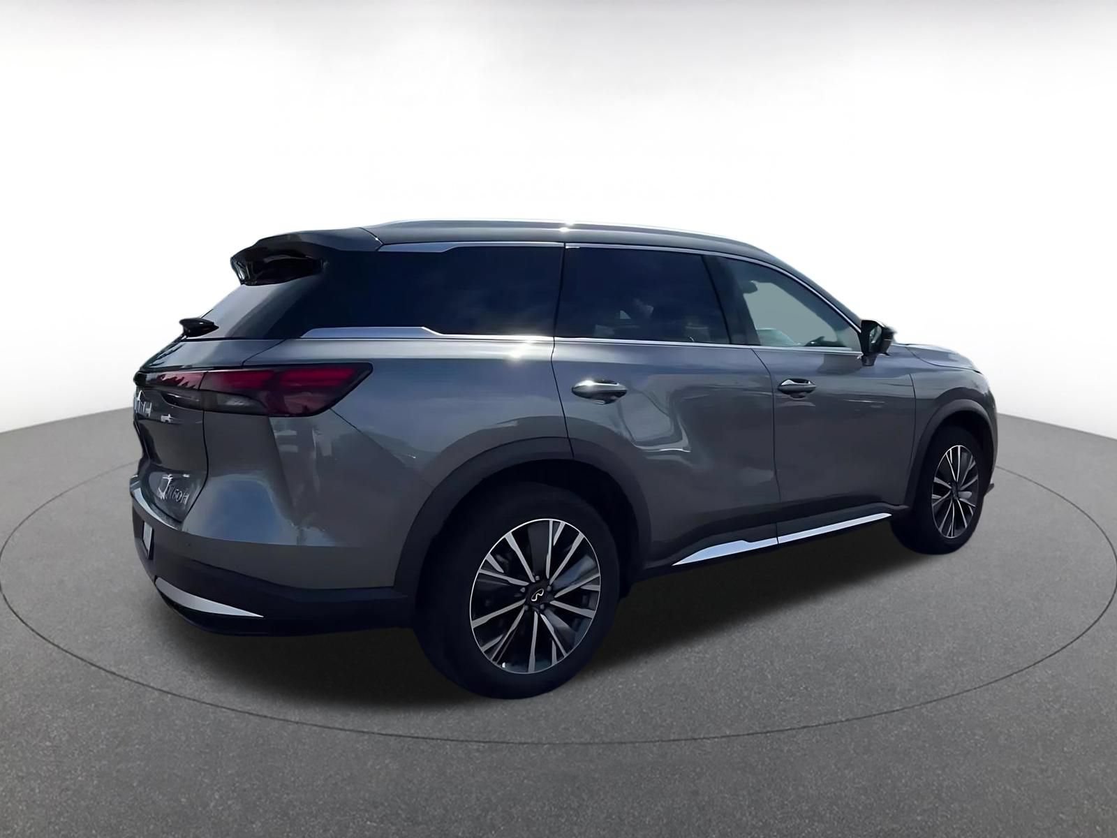 Thumbnail: 2026 INFINITI QX60 - 15