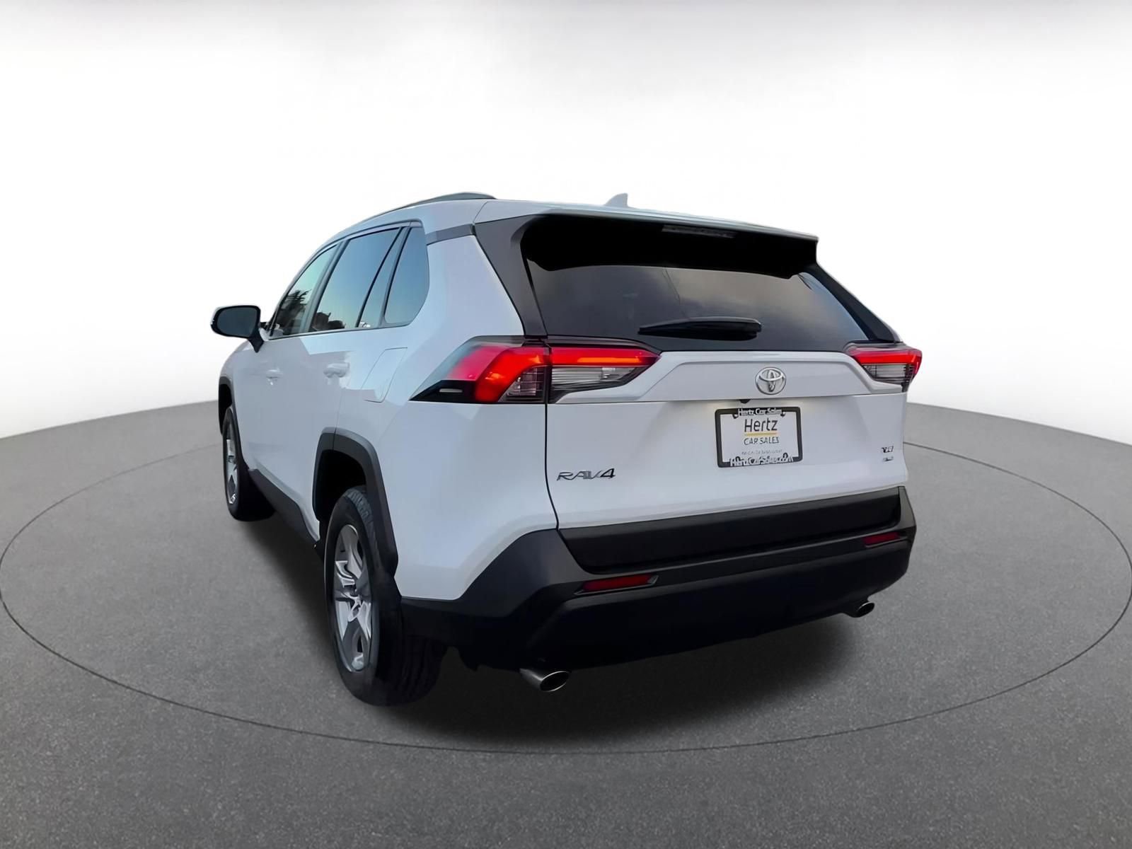 Thumbnail: 2025 Toyota RAV4 - 11