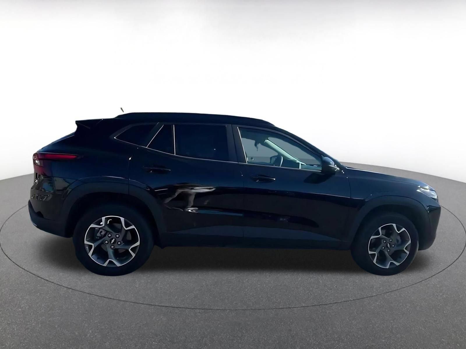 Thumbnail: 2025 Chevrolet Trax - 13
