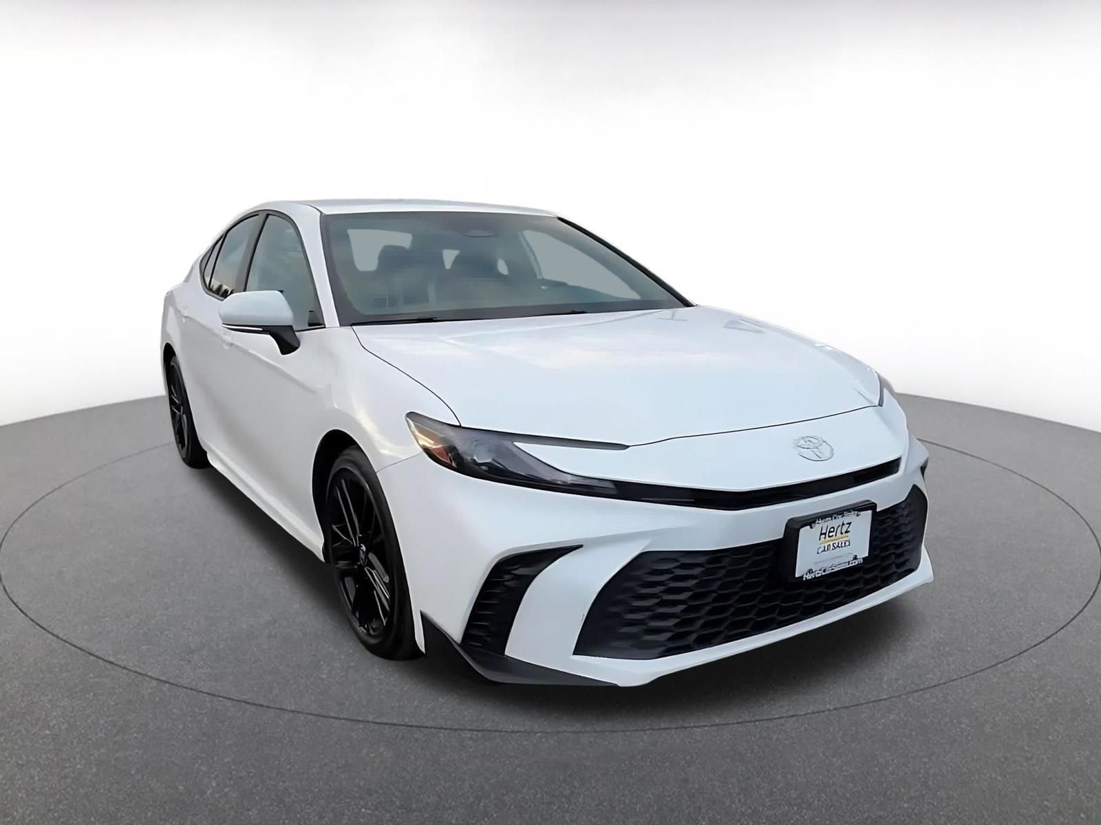 Thumbnail: 2025 Toyota Camry - 3