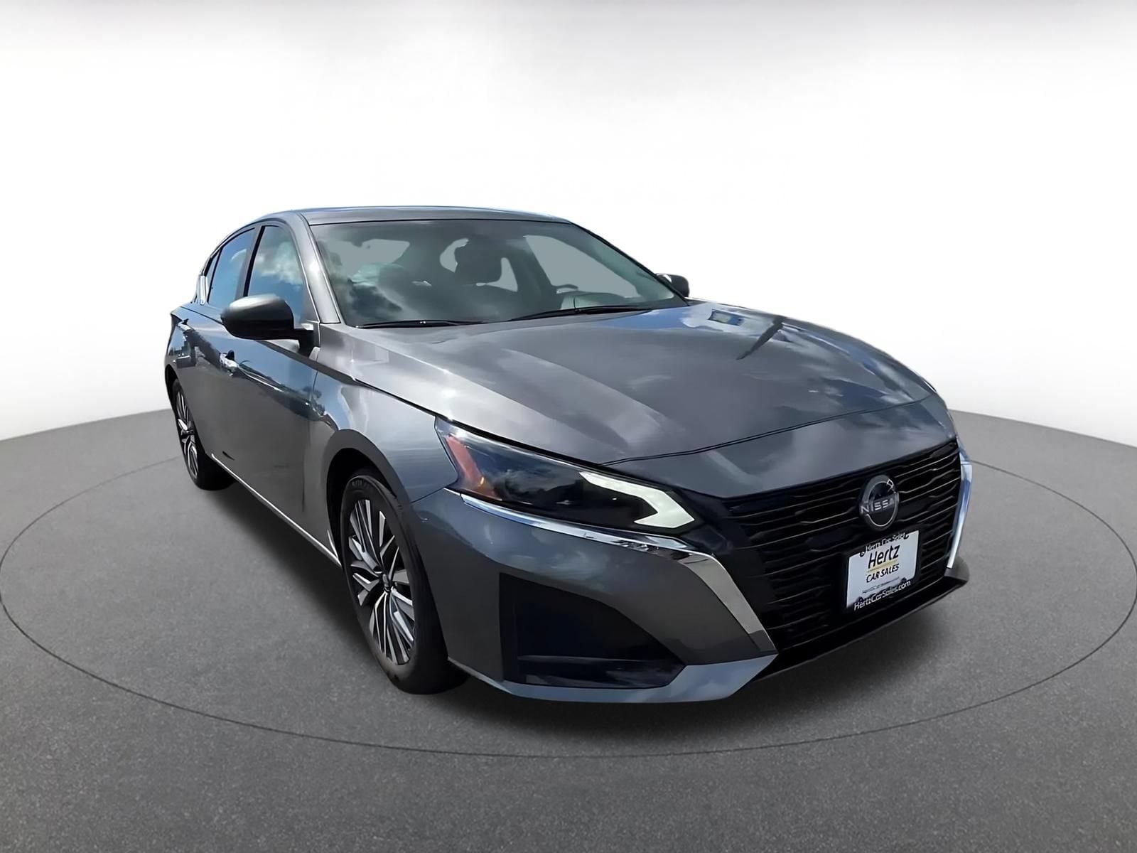 Thumbnail: 2025 Nissan Altima - 3
