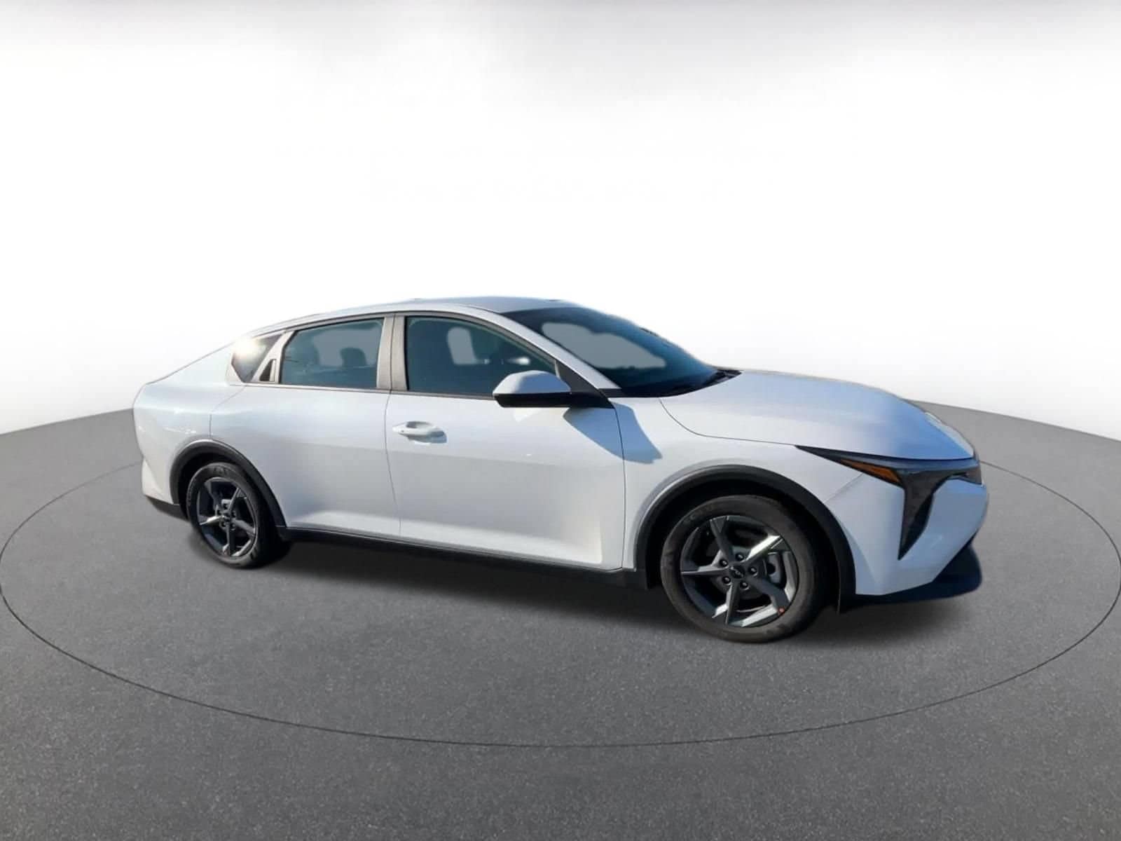 Thumbnail: 2026 Kia K4 - 2
