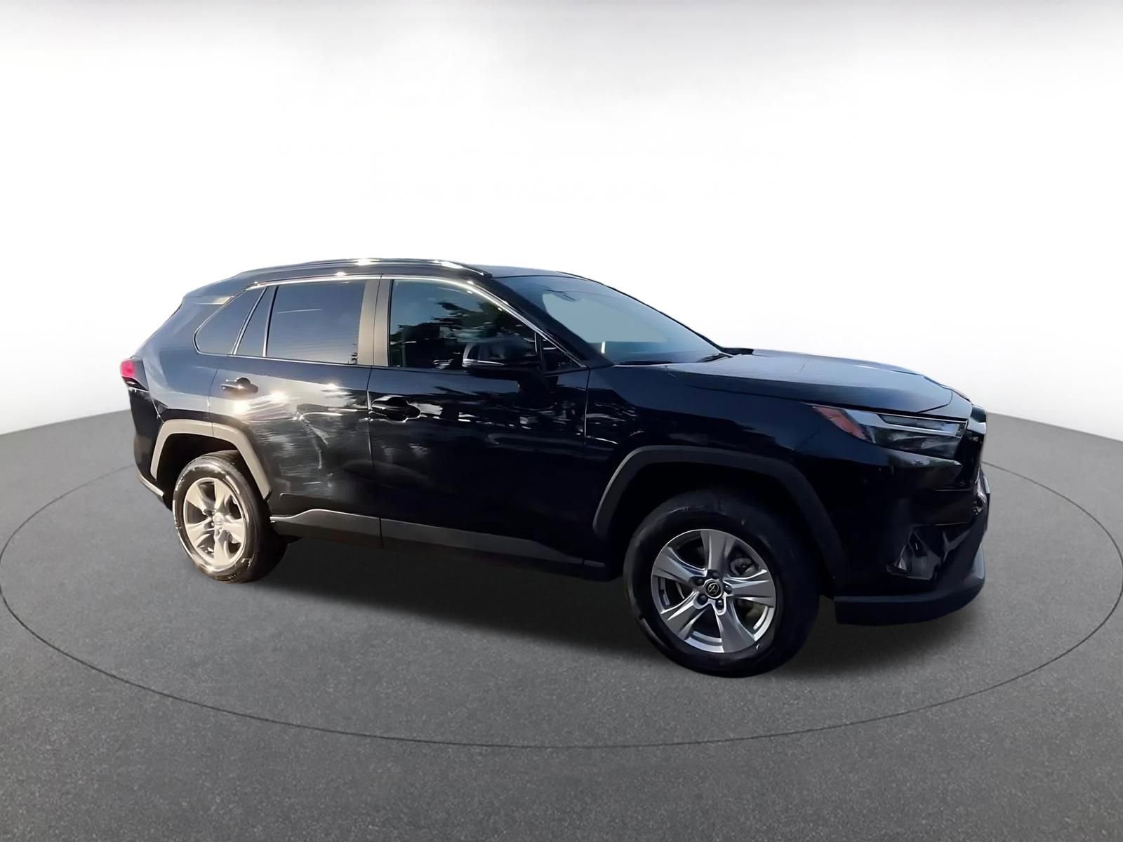 Thumbnail: 2025 Toyota RAV4 - 2