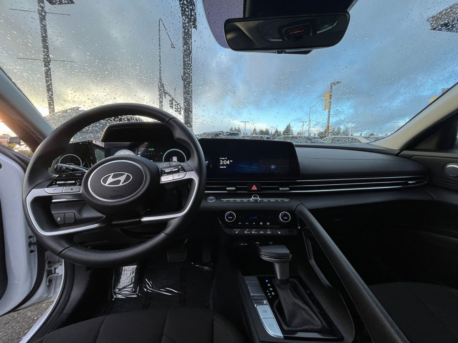 Thumbnail: 2025 Hyundai Elantra - 34