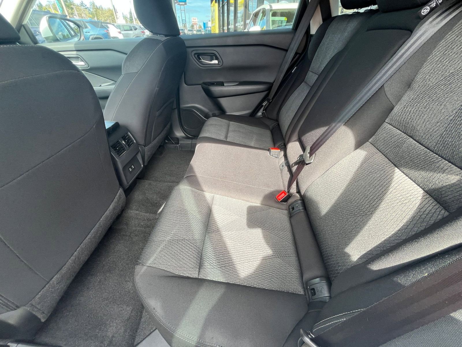 Thumbnail: 2025 Nissan Rogue - 28