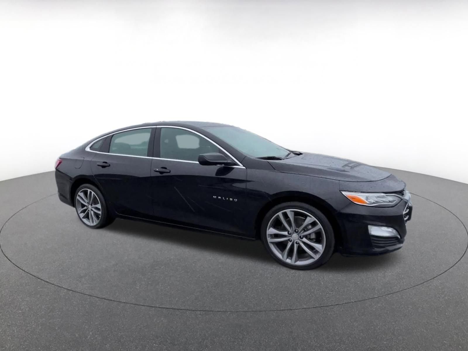 Thumbnail: 2024 Chevrolet Malibu - 2