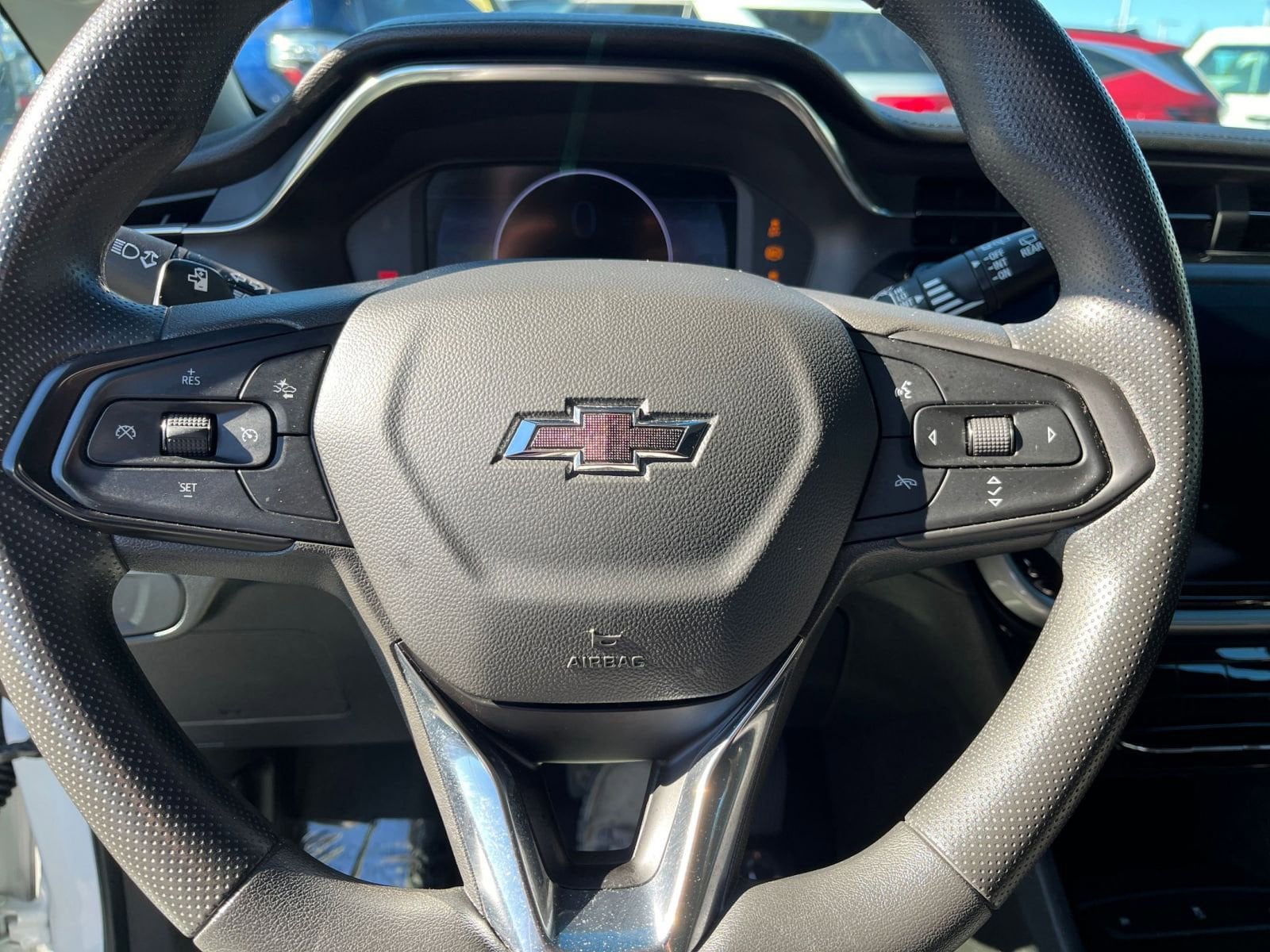 Thumbnail: 2023 Chevrolet Bolt EV - 30