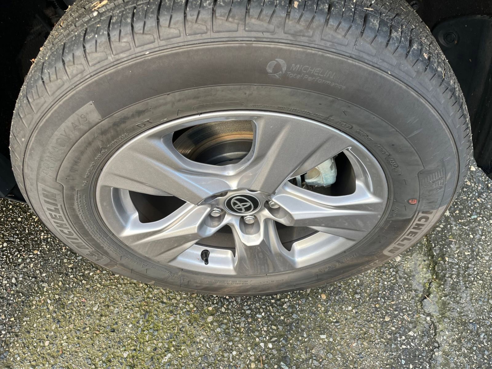 Thumbnail: 2025 Toyota RAV4 - 30