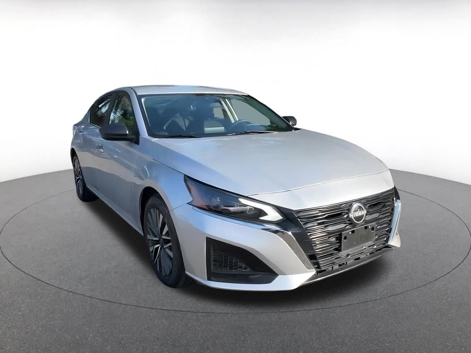 Thumbnail: 2024 Nissan Altima - 3