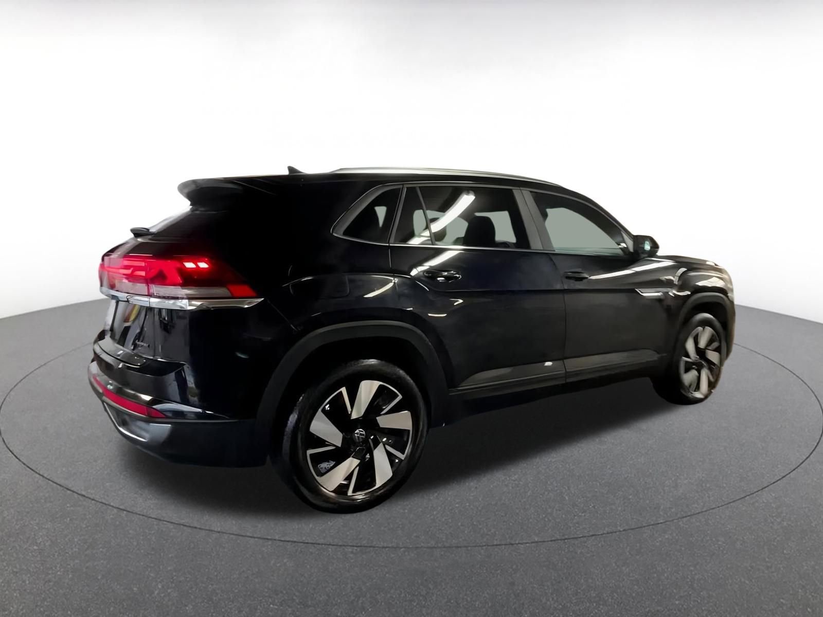 Thumbnail: 2025 Volkswagen Atlas - 14