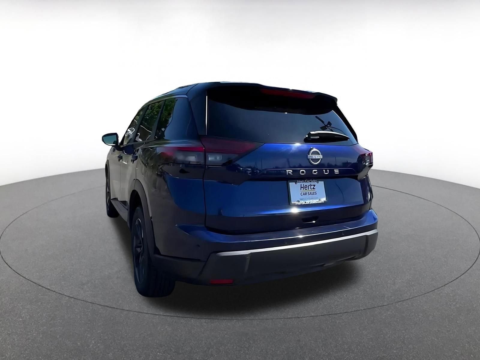 Thumbnail: 2025 Nissan Rogue - 11