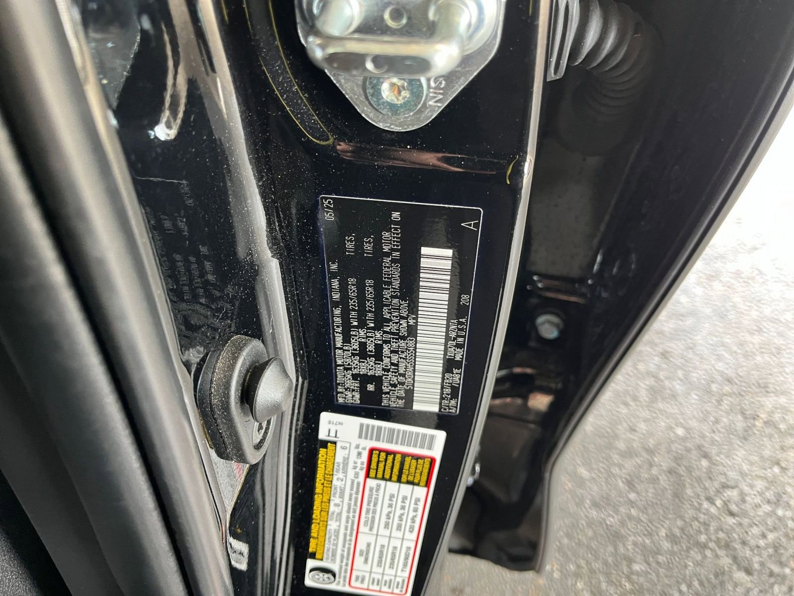 Thumbnail: 2025 Toyota Highlander - 31