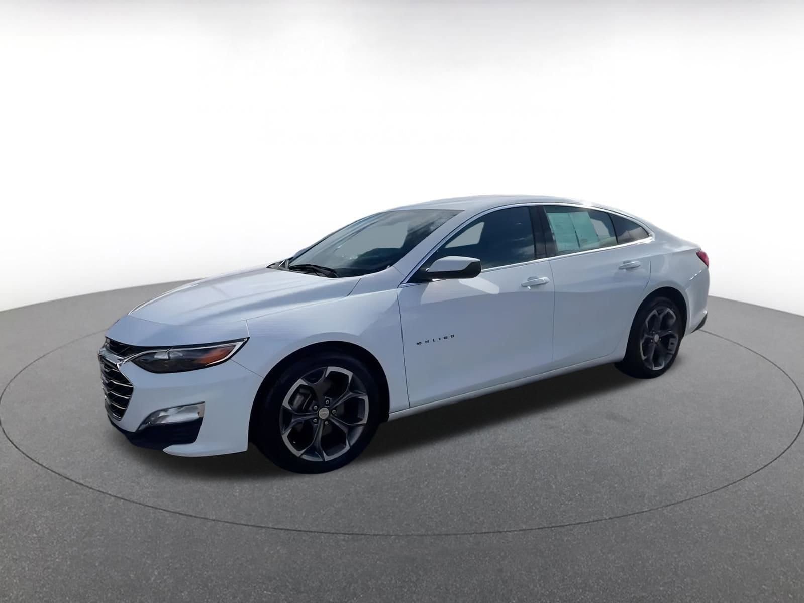 Thumbnail: 2023 Chevrolet Malibu - 7