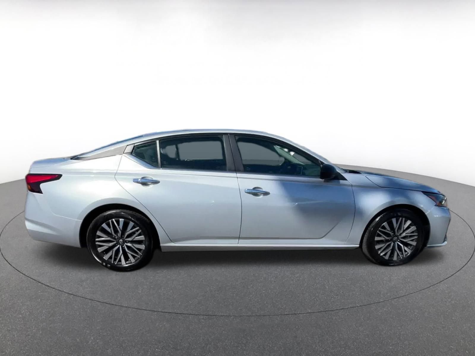 Thumbnail: 2024 Nissan Altima - 16