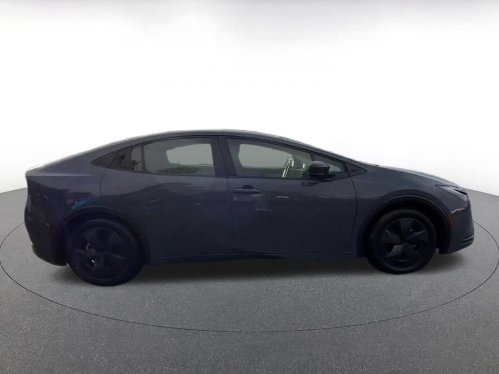 Thumbnail: 2025 Toyota Prius - 15