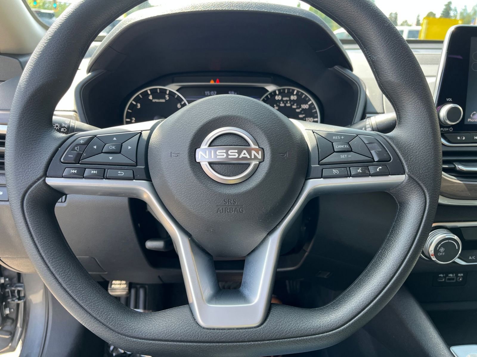 Thumbnail: 2025 Nissan Altima - 29