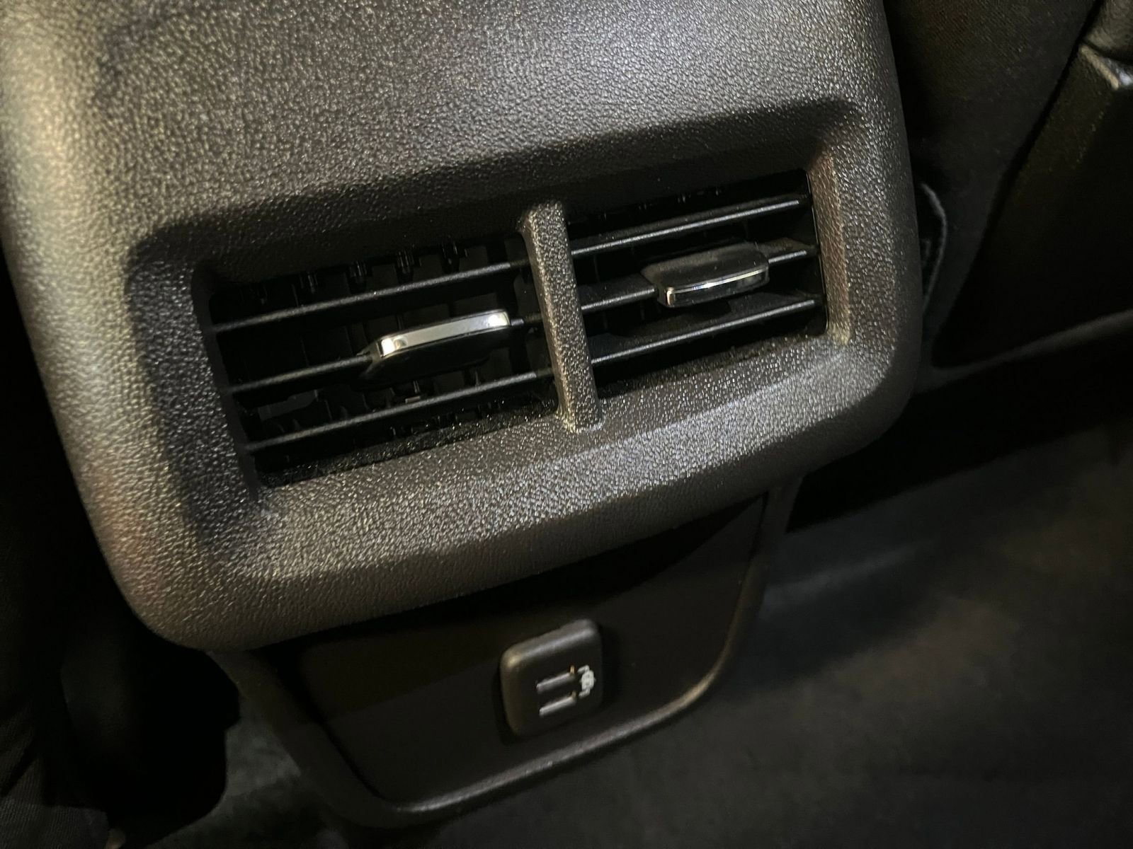 Thumbnail: 2024 GMC Terrain - 25