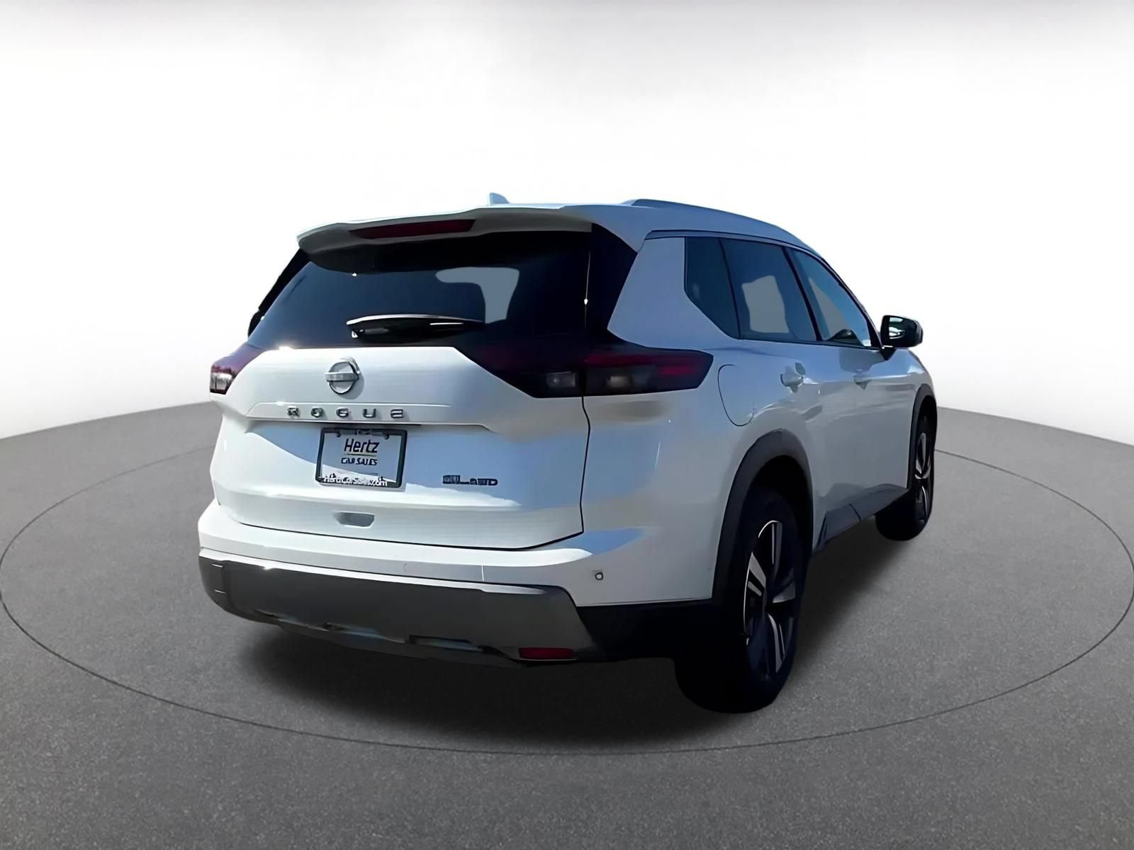 Thumbnail: 2026 Nissan Rogue - 14