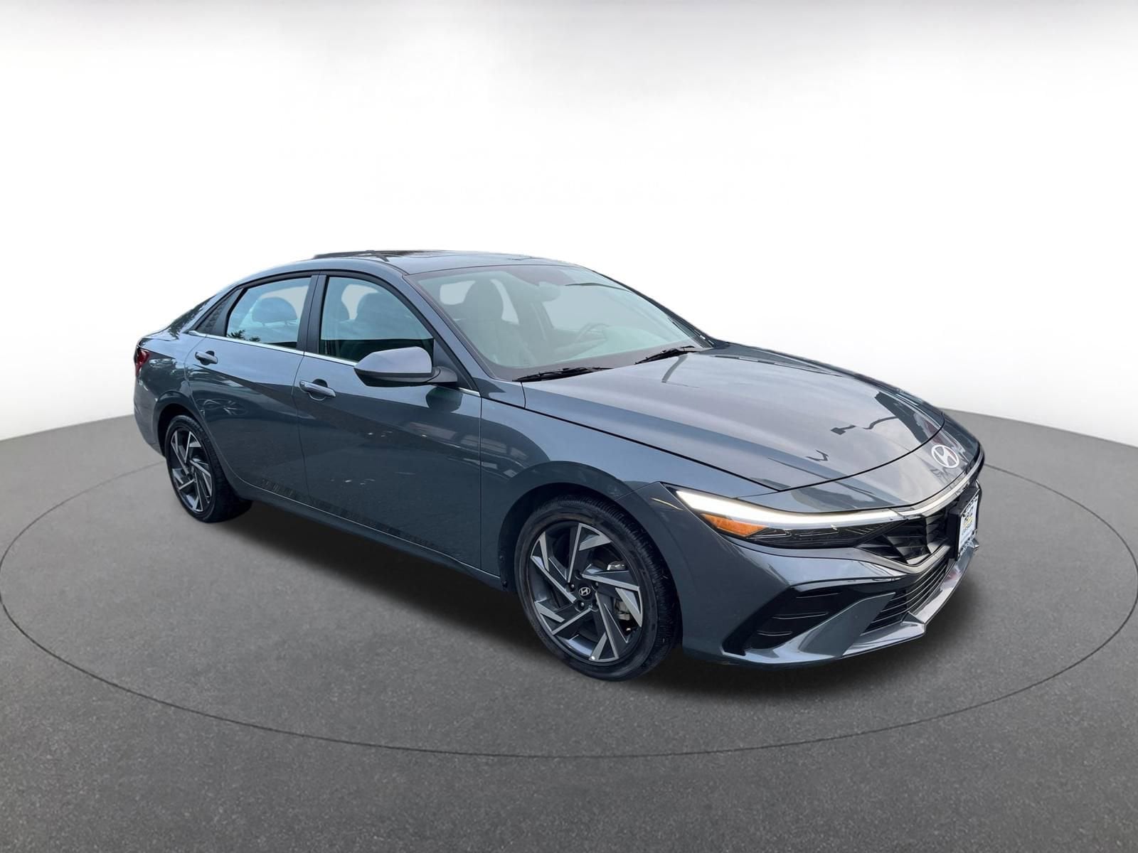 Thumbnail: 2025 Hyundai Elantra - 1