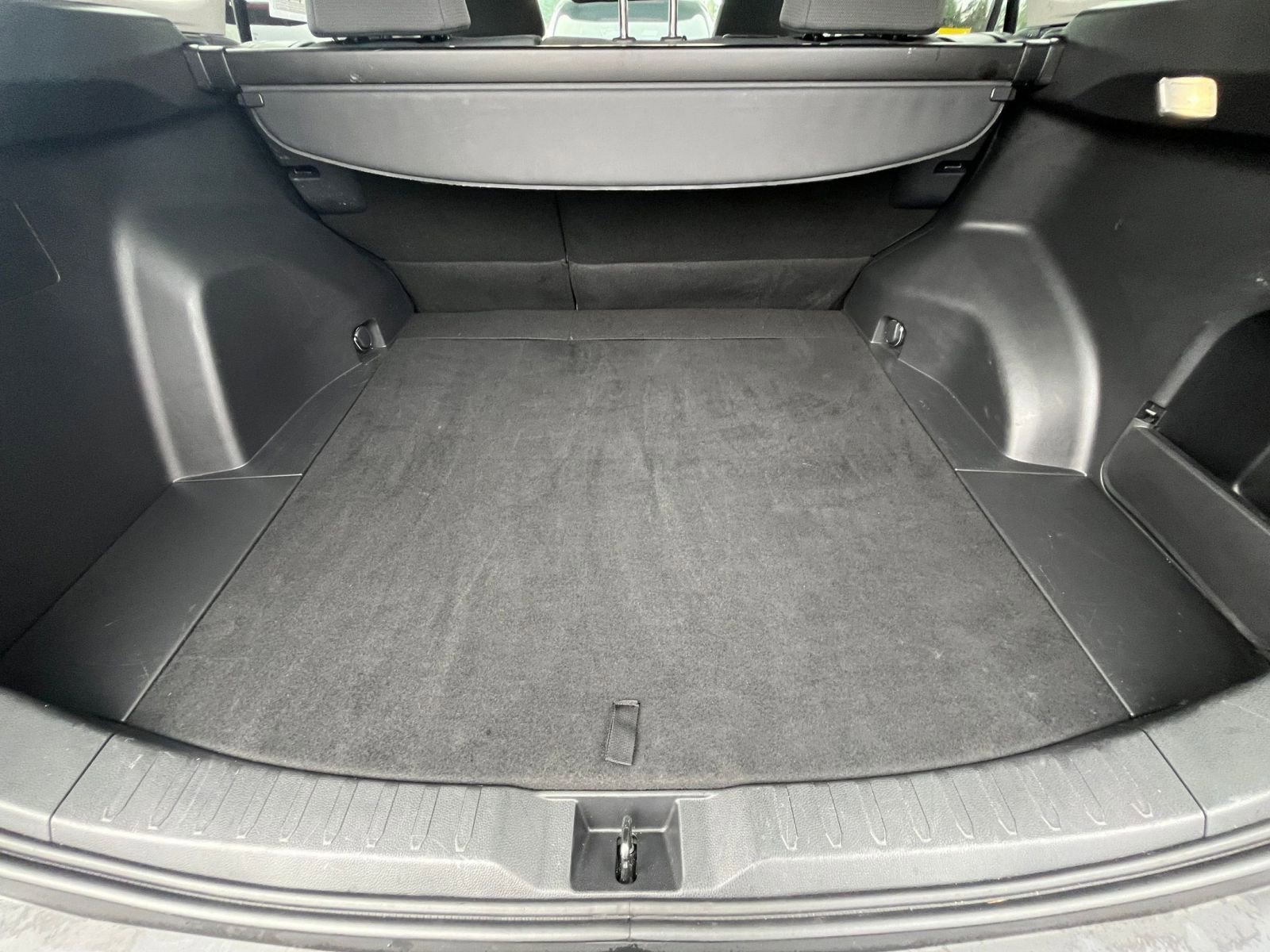 Thumbnail: 2025 Toyota RAV4 - 33