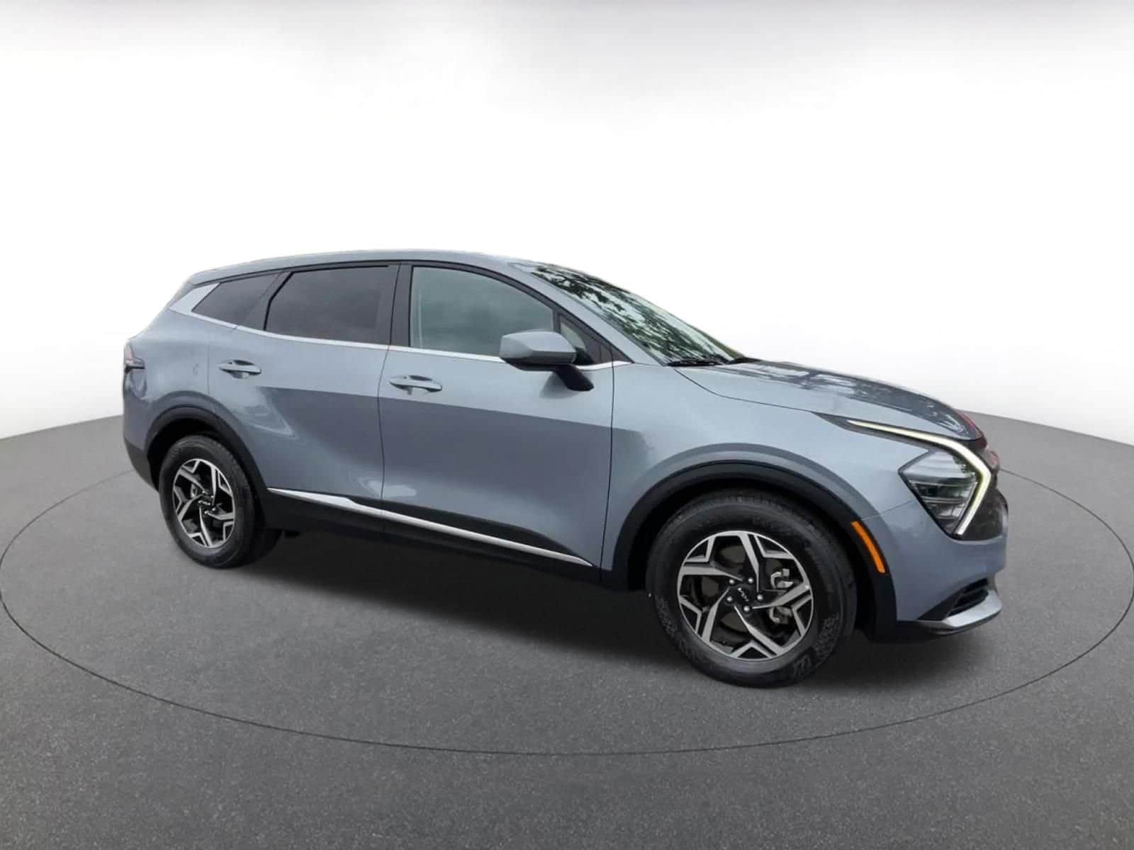 Thumbnail: 2025 Kia Sportage - 2