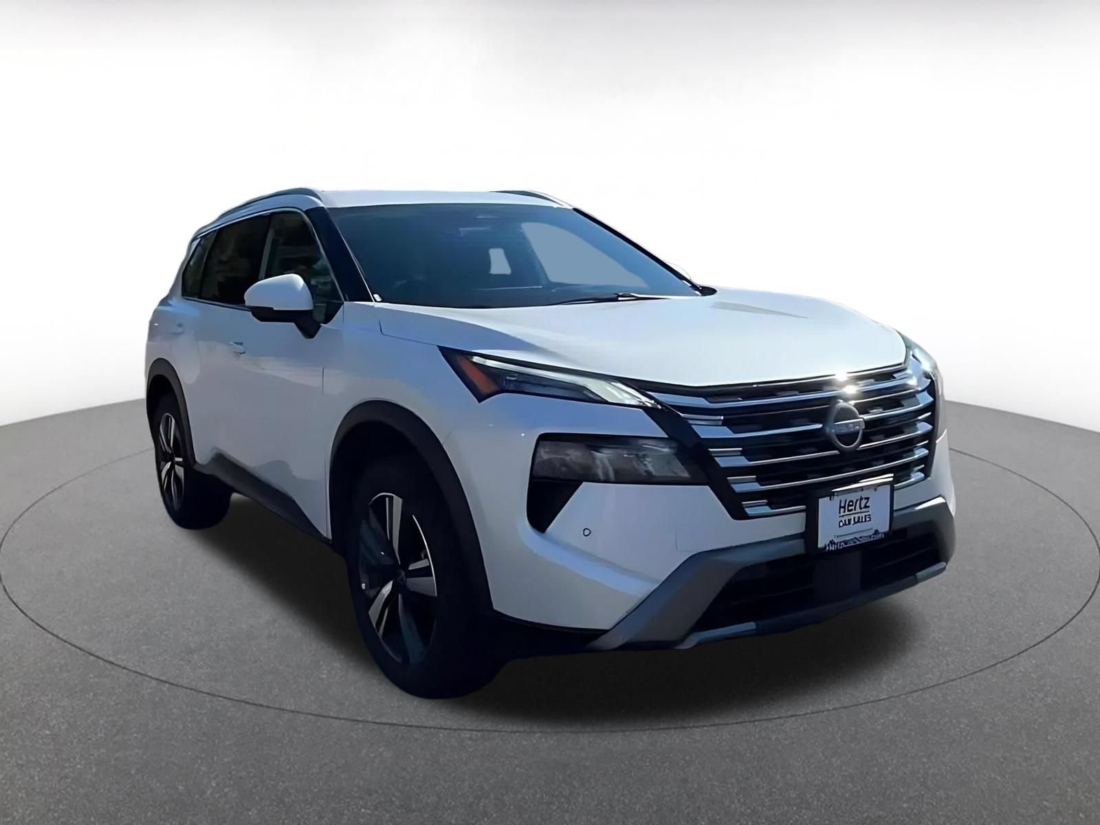 Thumbnail: 2026 Nissan Rogue - 3