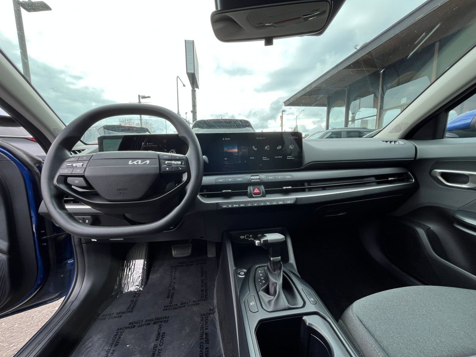 Thumbnail: 2025 Kia K4 - 34