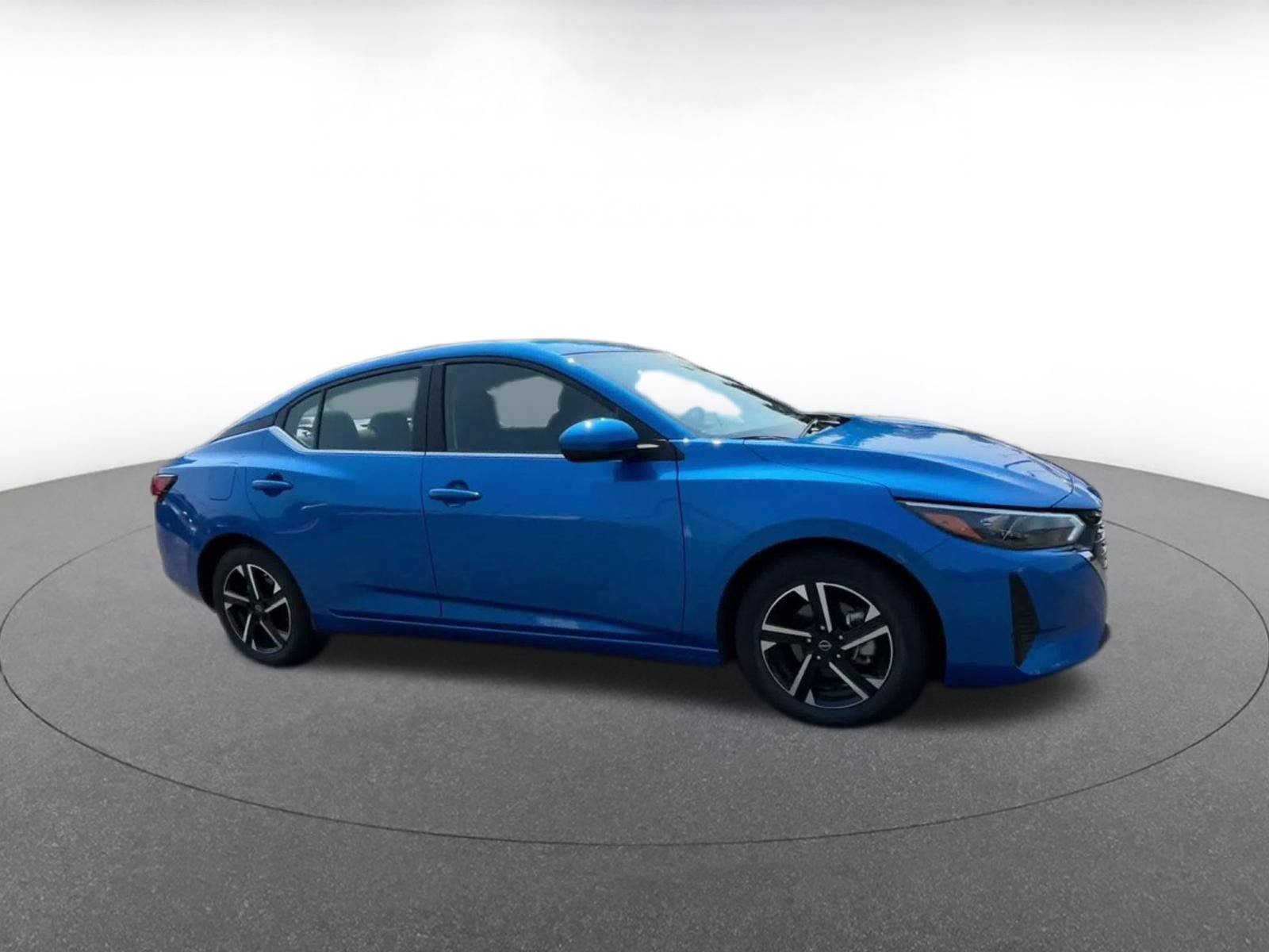 Thumbnail: 2025 Nissan Sentra - 2