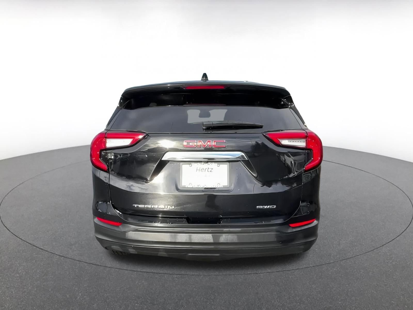 Thumbnail: 2024 GMC Terrain - 12
