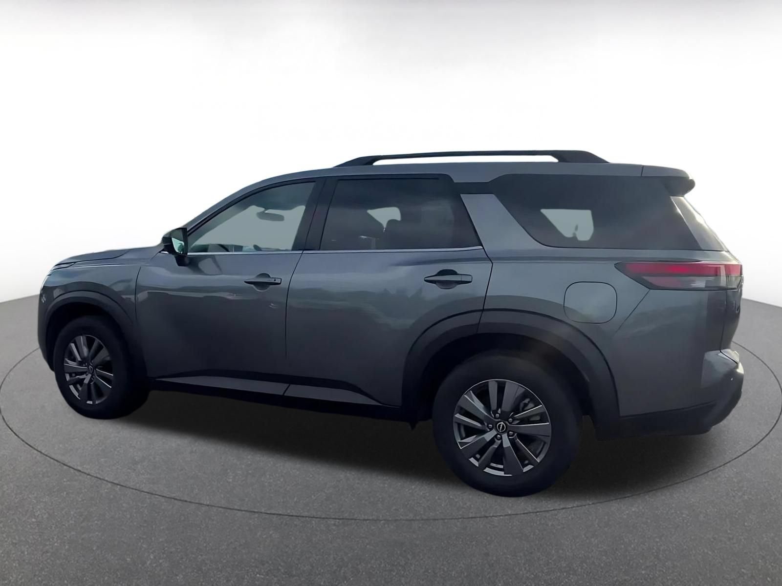 Thumbnail: 2025 Nissan Pathfinder - 10