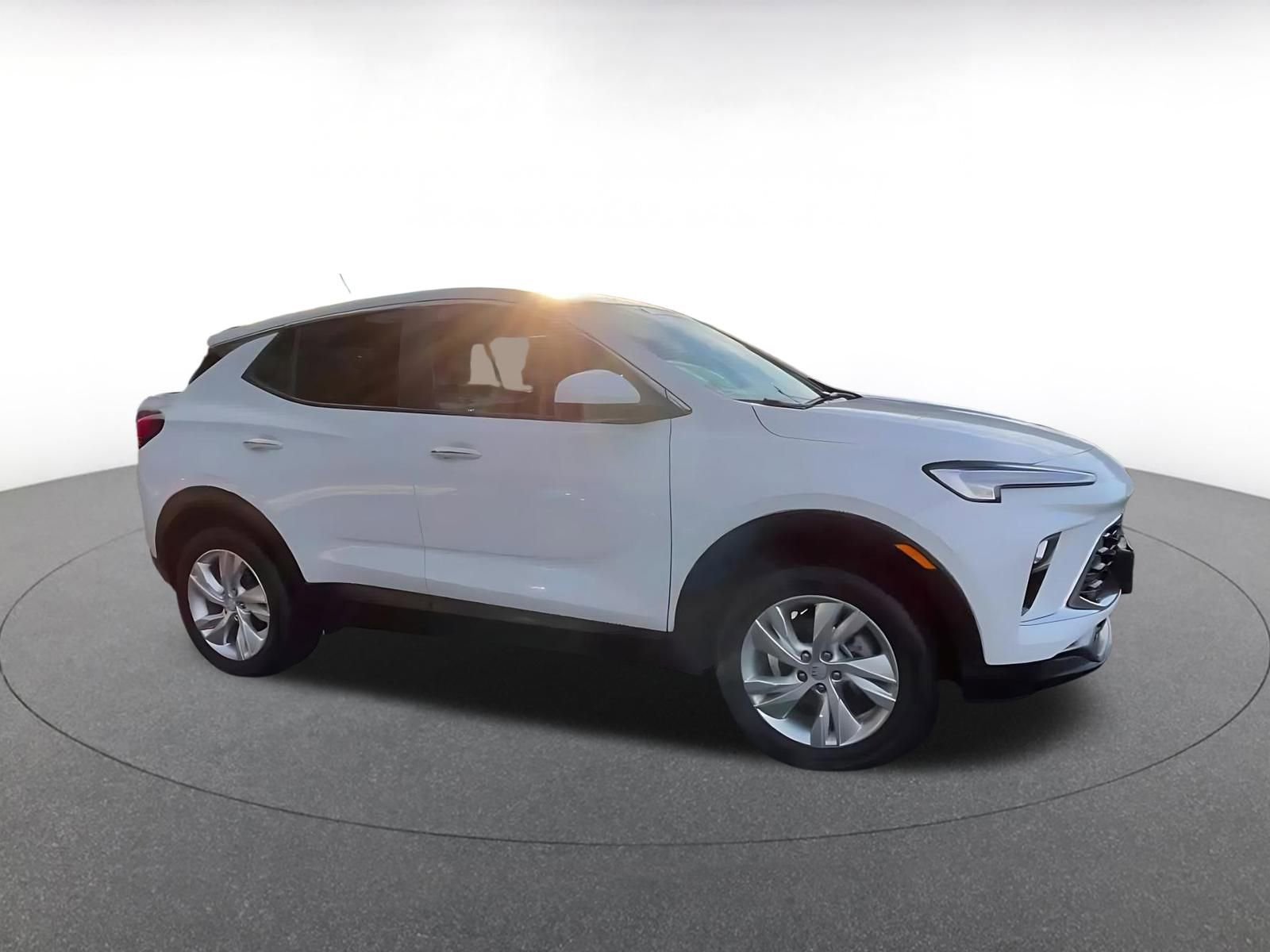 Thumbnail: 2025 Buick Encore GX - 2