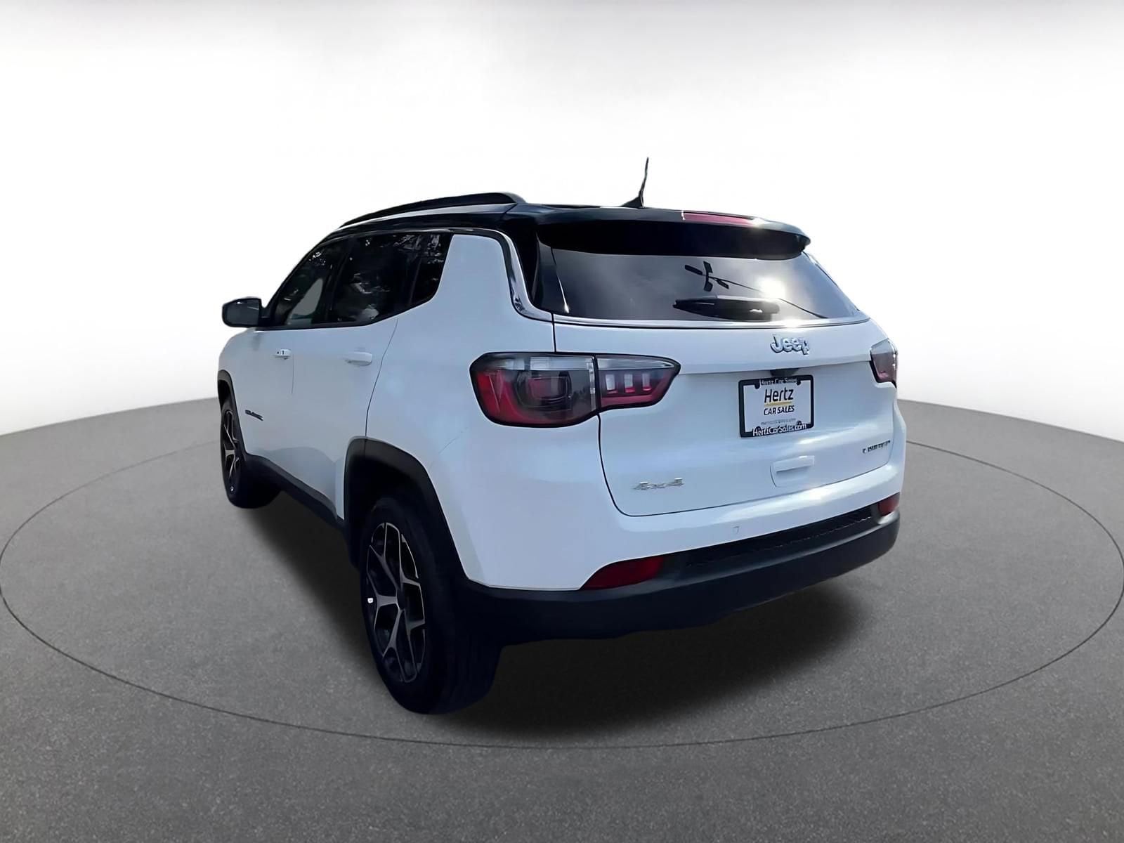 Thumbnail: 2025 Jeep Compass - 11
