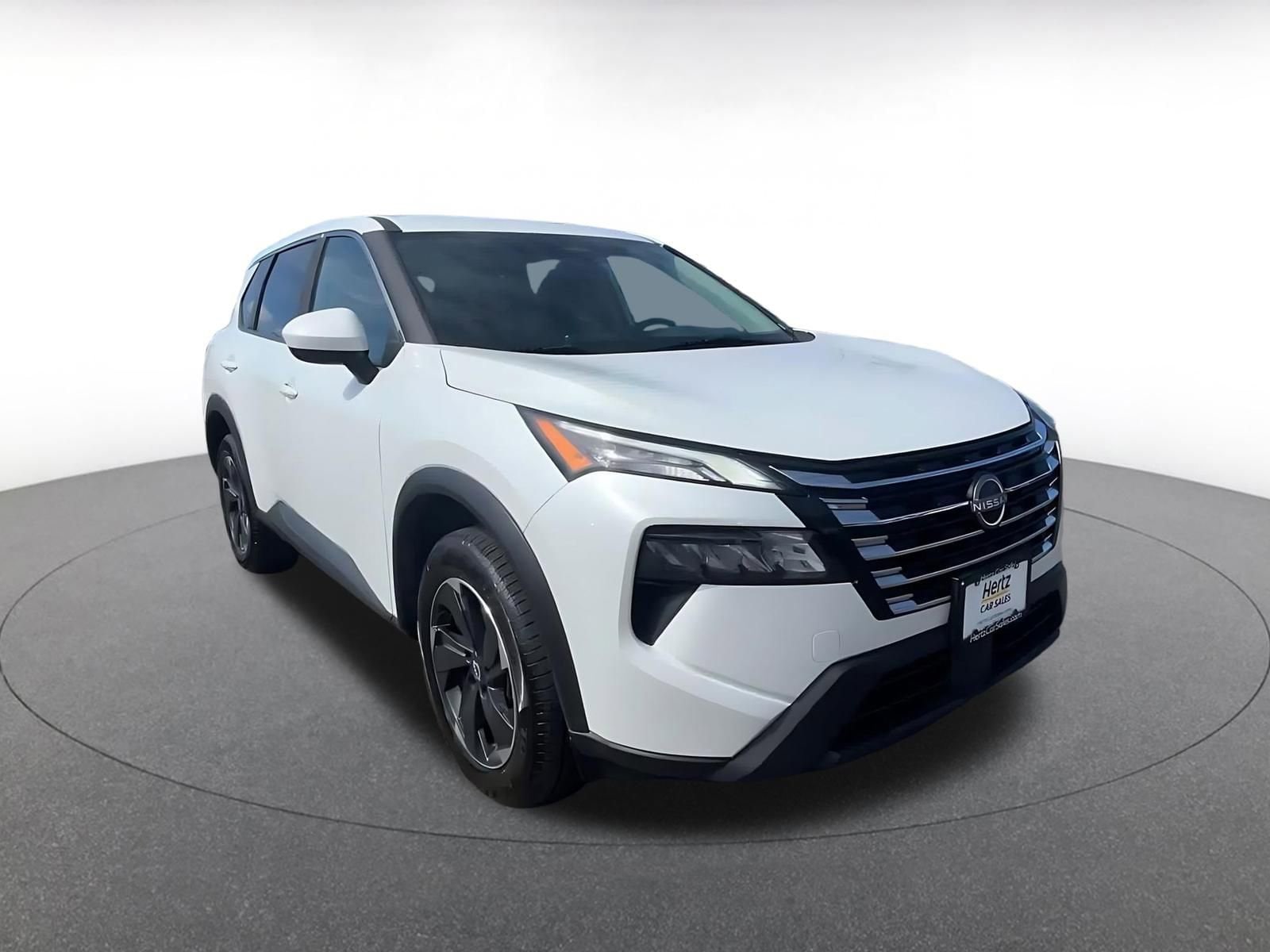 Thumbnail: 2025 Nissan Rogue - 3