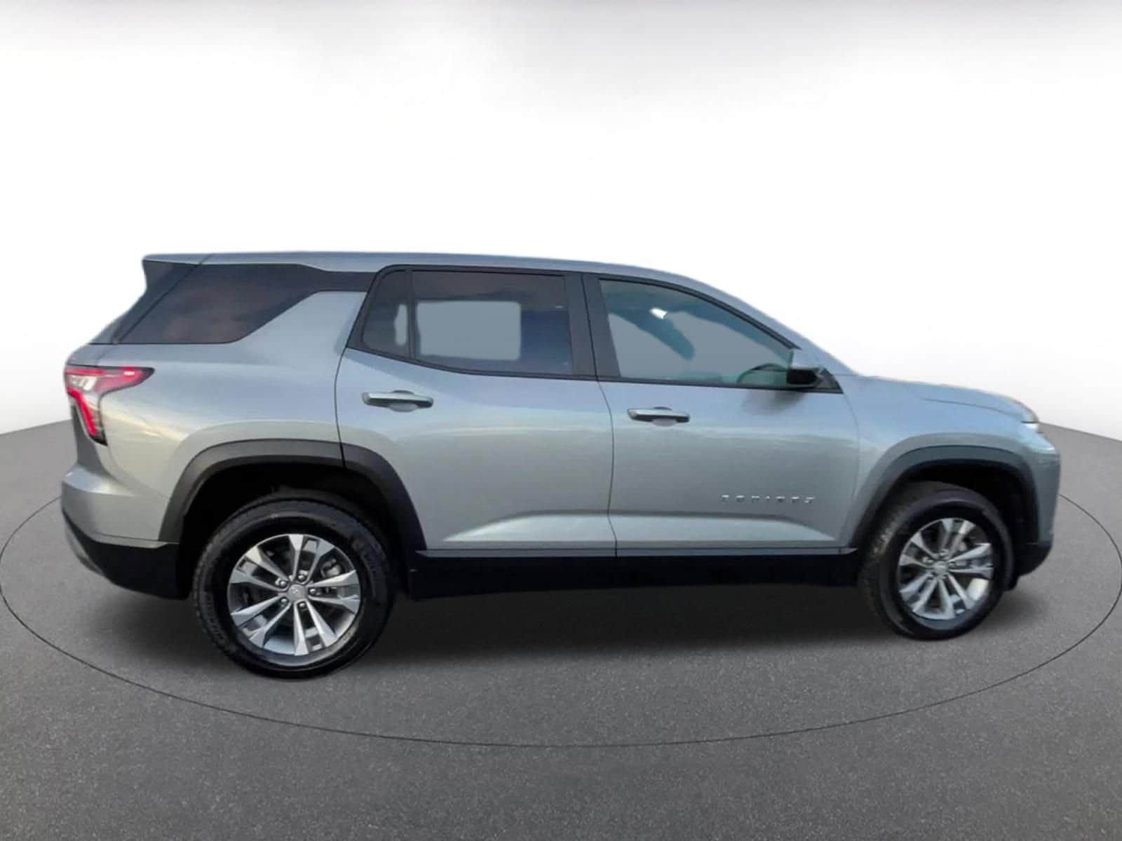 Thumbnail: 2025 Chevrolet Equinox - 16