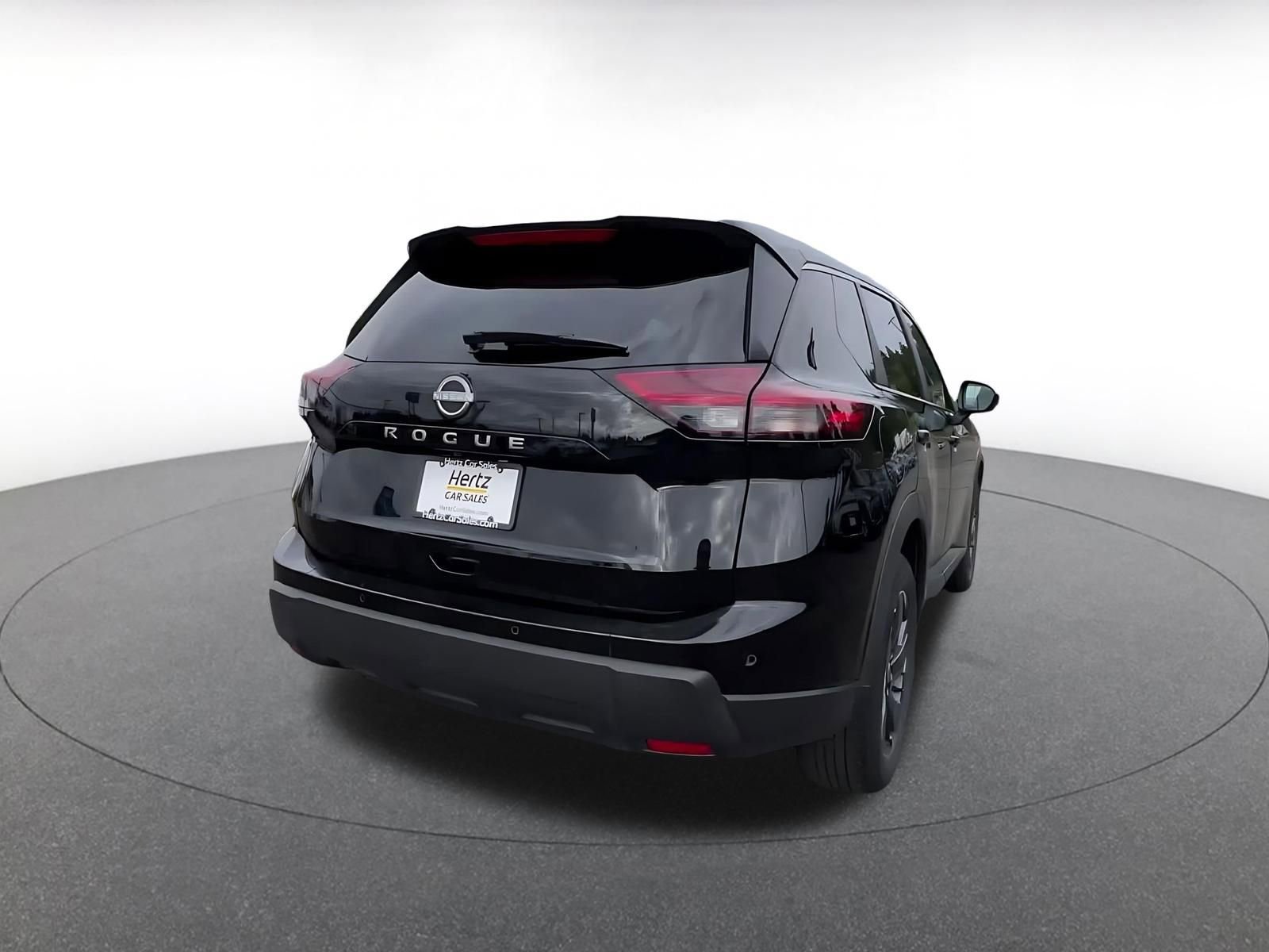 Thumbnail: 2025 Nissan Rogue - 14